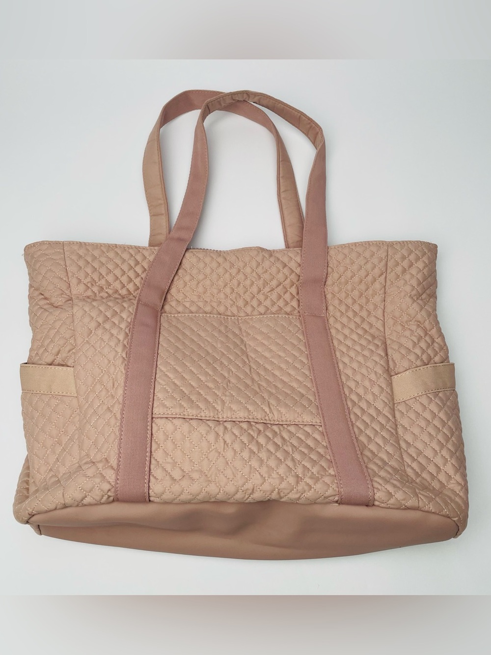 Bagsmart Dusty Pink Quilted Computer Laptop Zip Pocket Bag